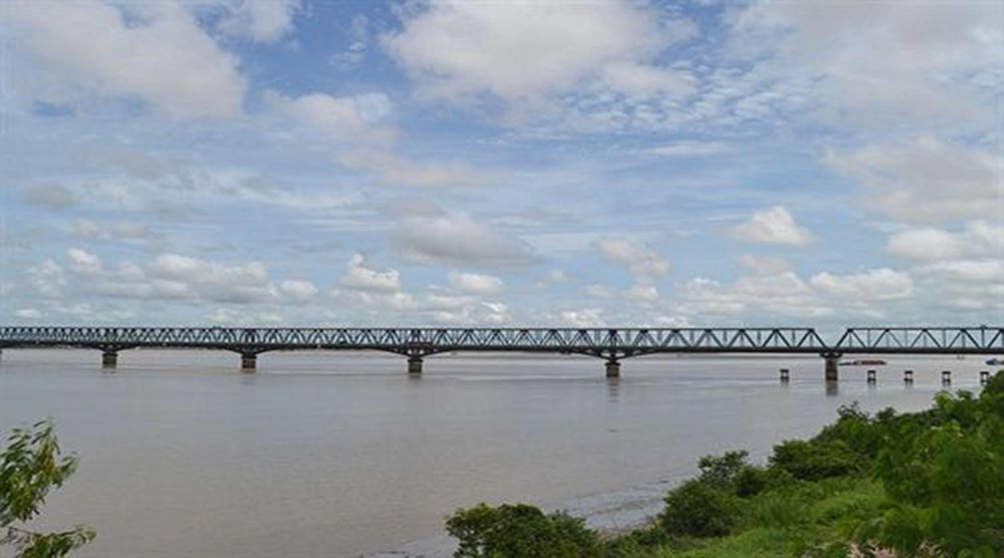 Excel River View Yangon Exterior foto